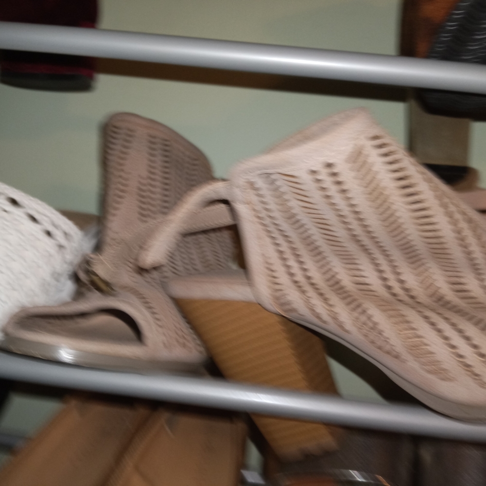 Sandals brand new!!!!!